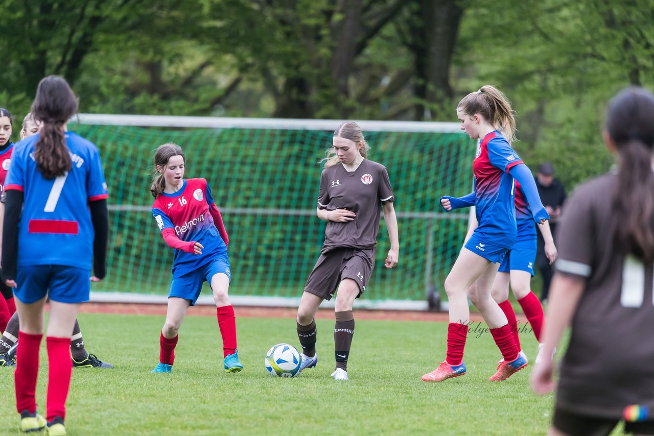 Bild 267 - wCJ VfL Pinneberg3 - St.Pauli : Ergebnis: 2:1